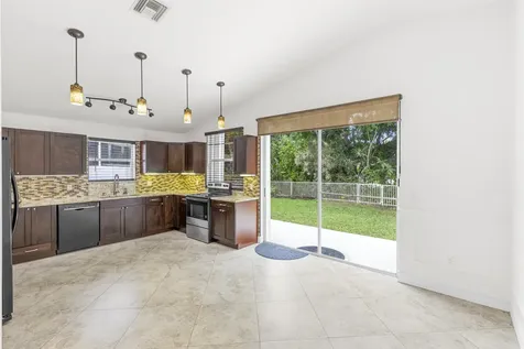7469 Kingsley Court Lake Worth FL 33467