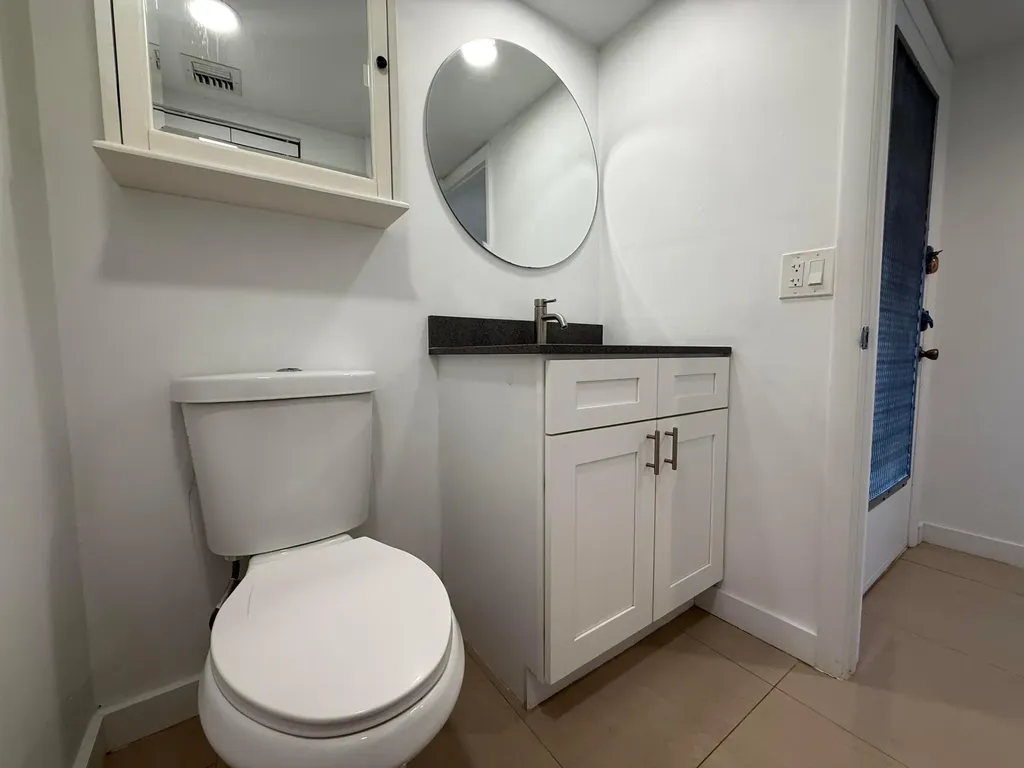 514 Piedmont K Delray Beach FL 33446