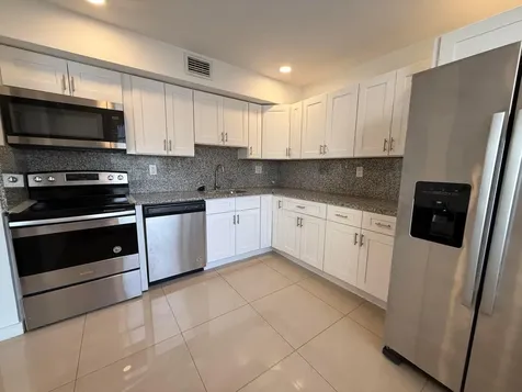 514 Piedmont K Delray Beach FL 33446