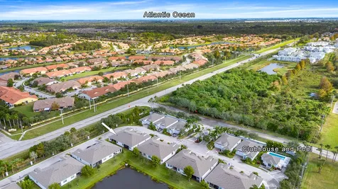 2590 Bella Vista Circle Vero Beach FL 32966