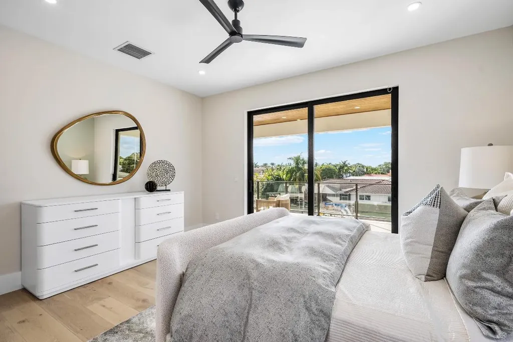 728 Enfield Street Boca Raton FL 33487