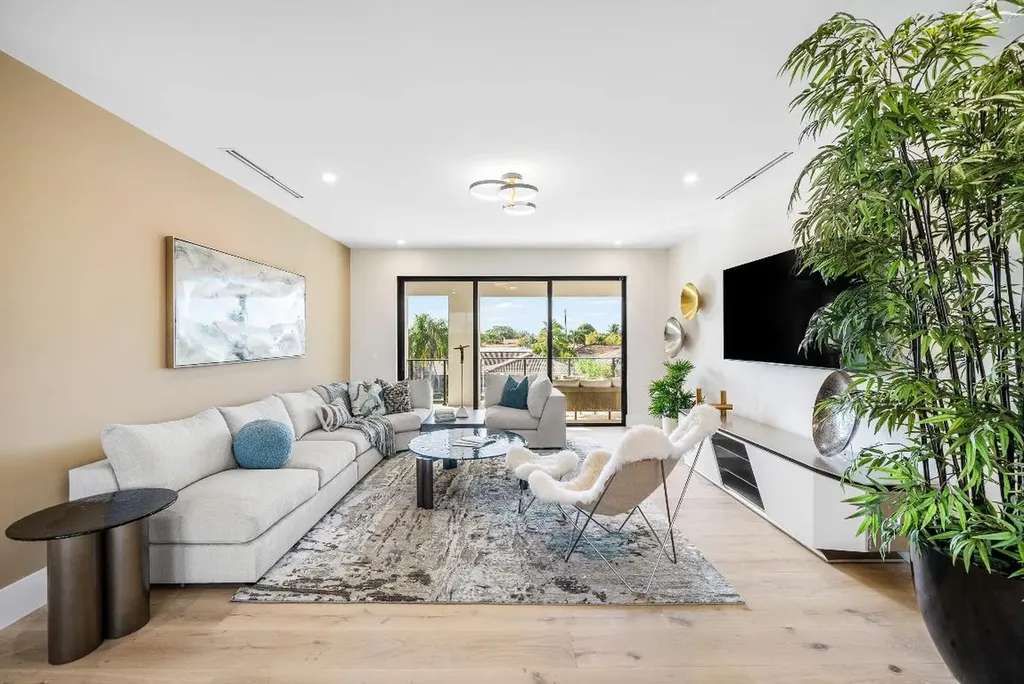728 Enfield Street Boca Raton FL 33487