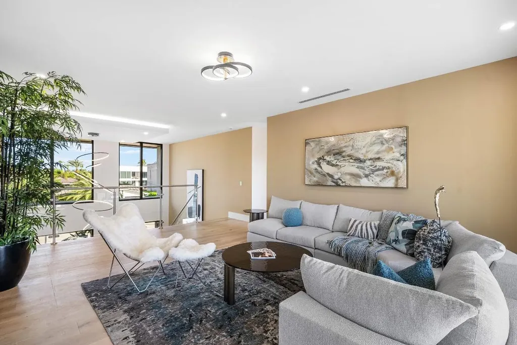 728 Enfield Street Boca Raton FL 33487