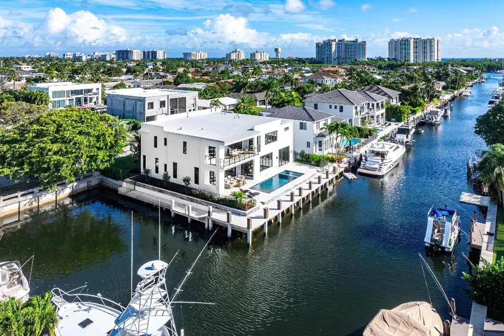 728 Enfield Street Boca Raton FL 33487