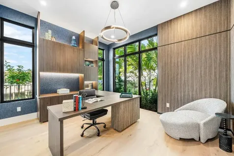 728 Enfield Street Boca Raton FL 33487