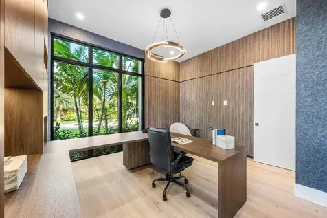 728 Enfield Street Boca Raton FL 33487