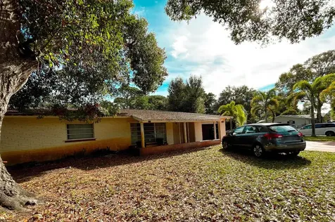 2510 Newport Drive Fort Pierce FL 34982