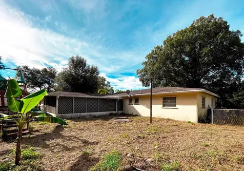 2510 Newport Drive Fort Pierce FL 34982