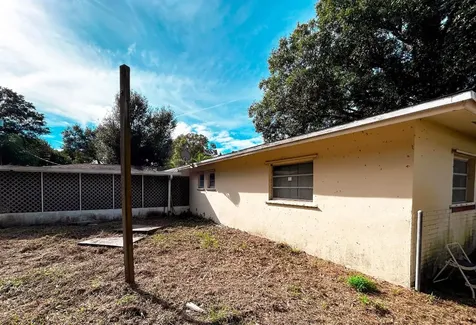 2510 Newport Drive Fort Pierce FL 34982