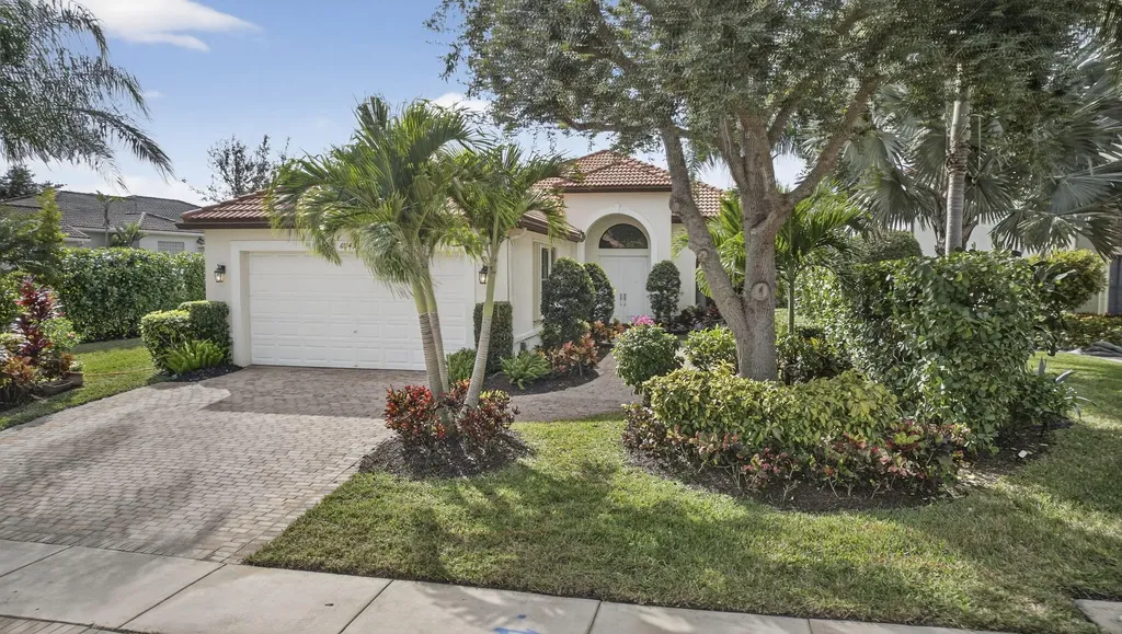 6743 Sparrow Hawk Drive West Palm Beach FL 33412