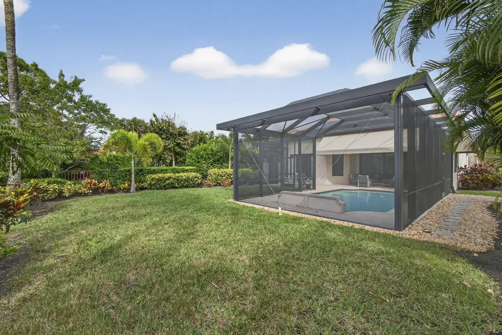 6743 Sparrow Hawk Drive West Palm Beach FL 33412