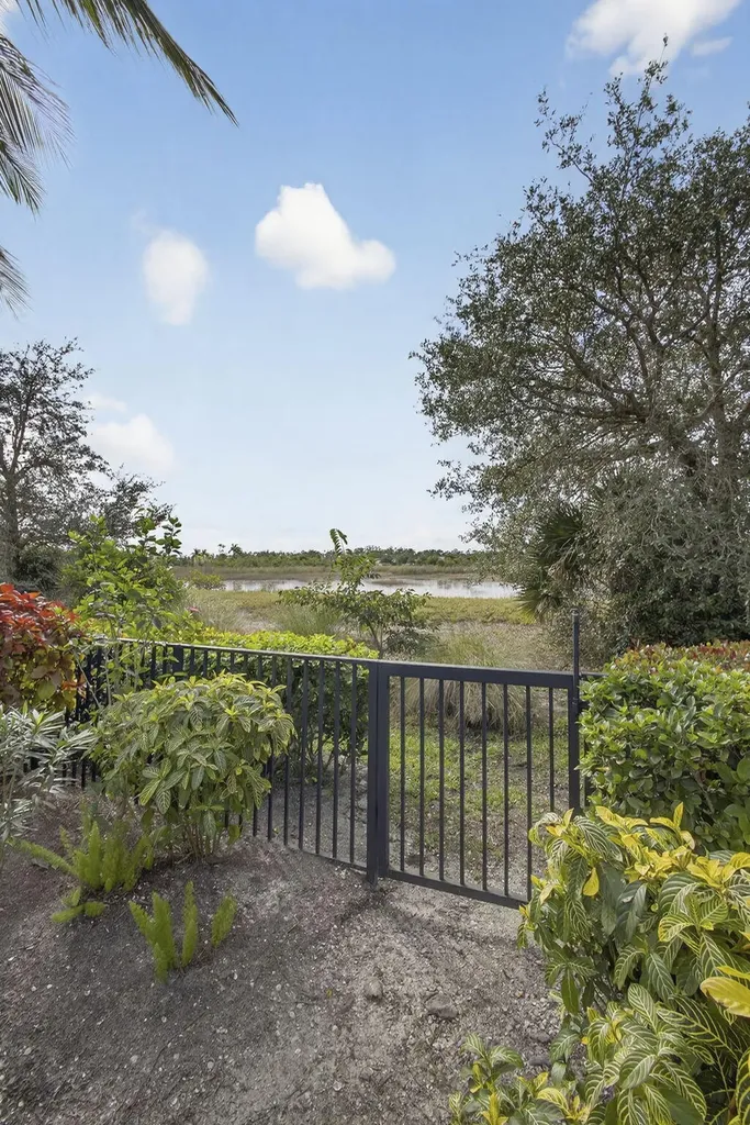 6743 Sparrow Hawk Drive West Palm Beach FL 33412