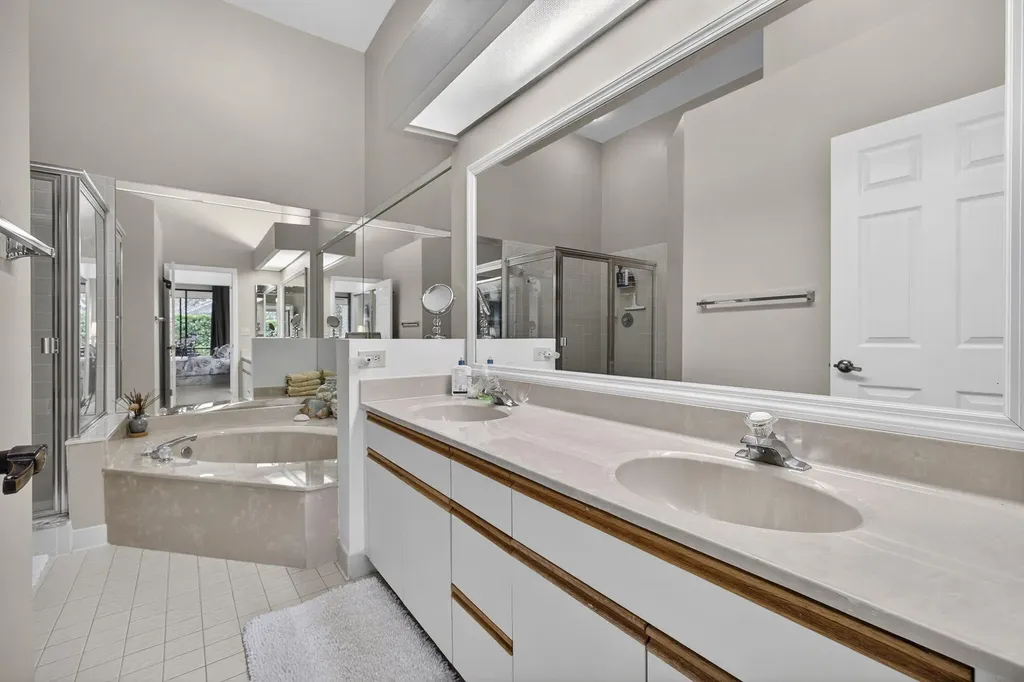 908 Windermere Way Palm Beach Gardens FL 33418
