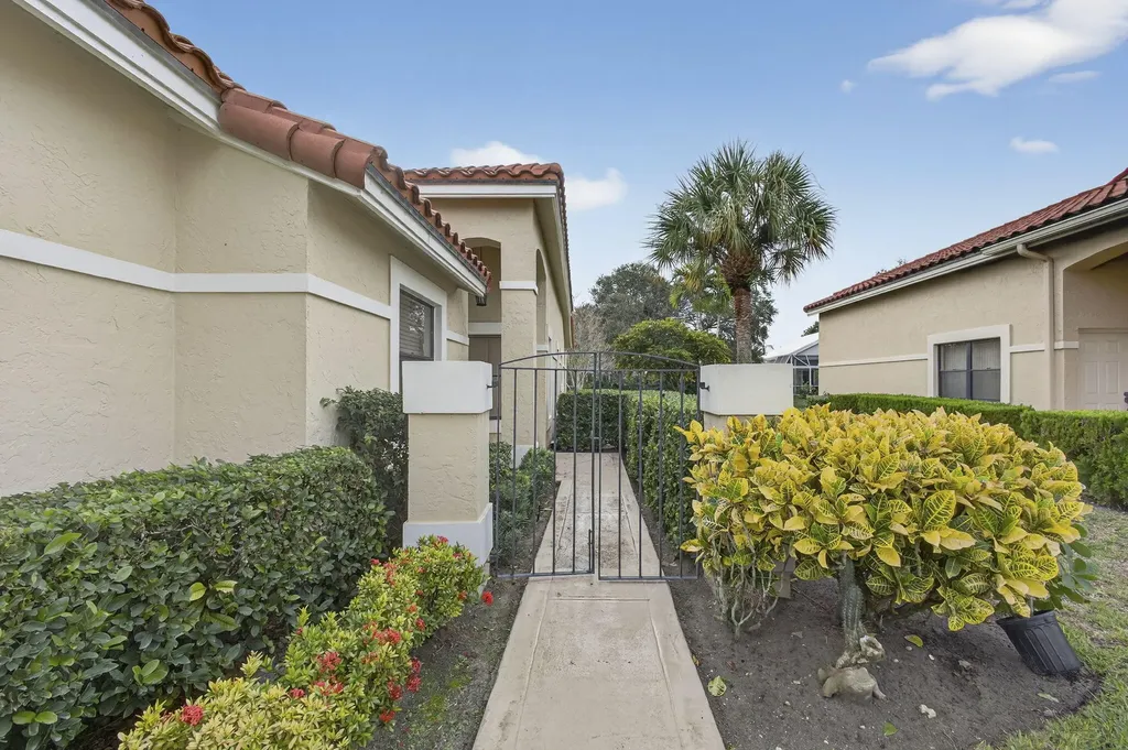 908 Windermere Way Palm Beach Gardens FL 33418