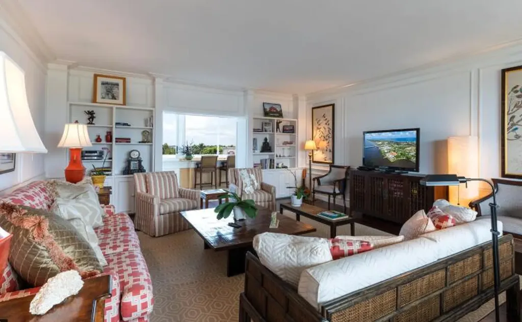389 S Lake Drive Palm Beach FL 33480