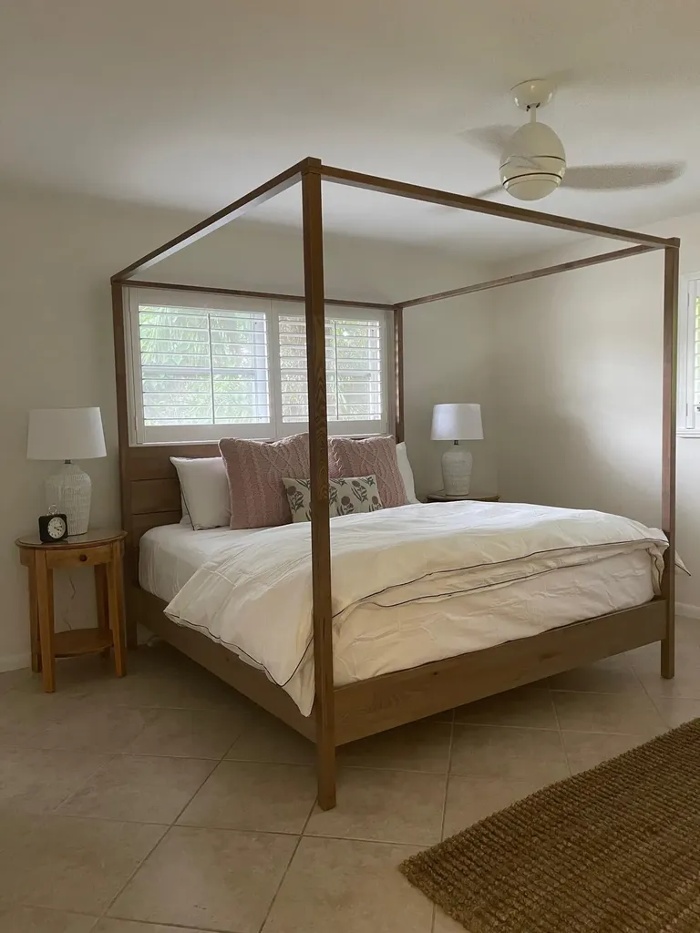 1202 Palm Trail Delray Beach FL 33483
