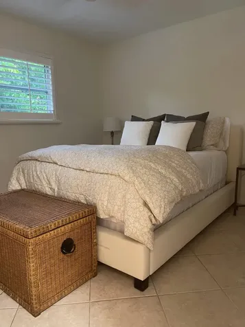 1202 Palm Trail Delray Beach FL 33483