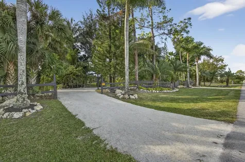 17152 W Sycamore Drive Loxahatchee FL 33470