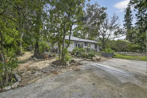 17152 W Sycamore Drive Loxahatchee FL 33470