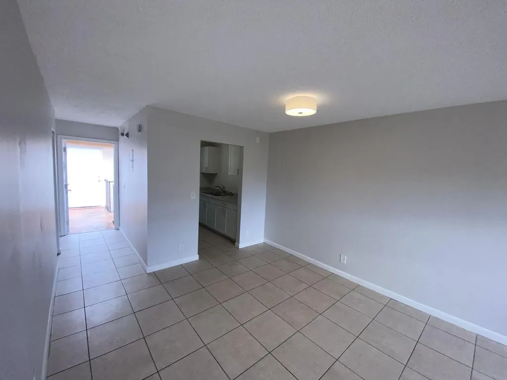 550 SW 2nd Avenue Boca Raton FL 33432