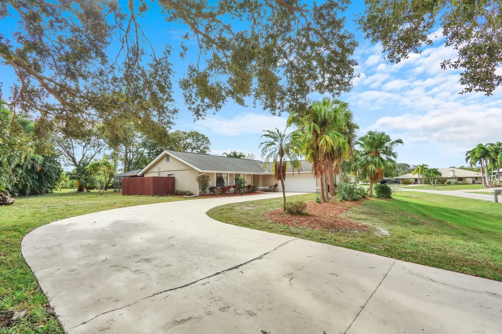 3060 SE Darien Road Port St Lucie FL 34952