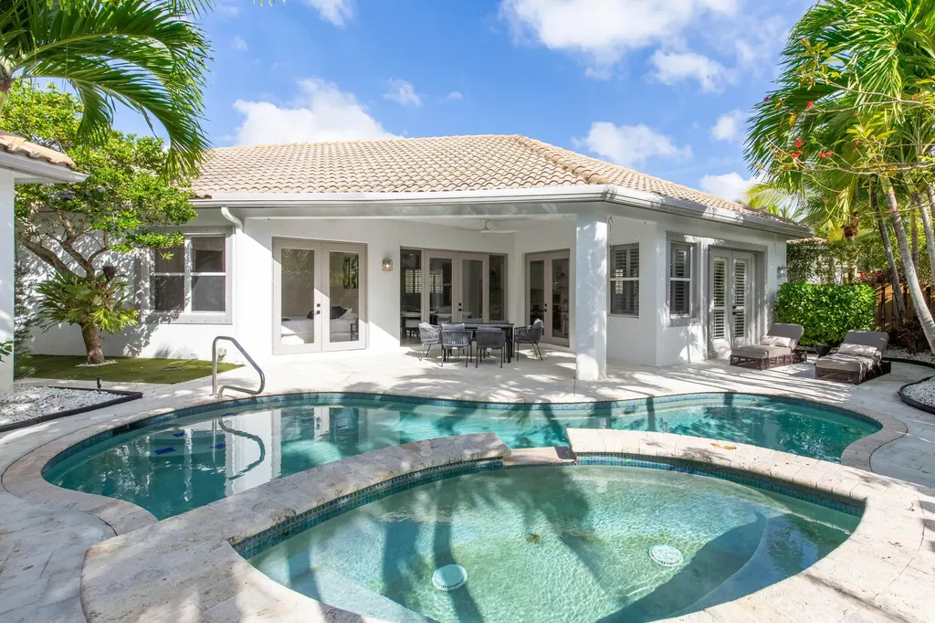 2443 Players Court Wellington FL 33414