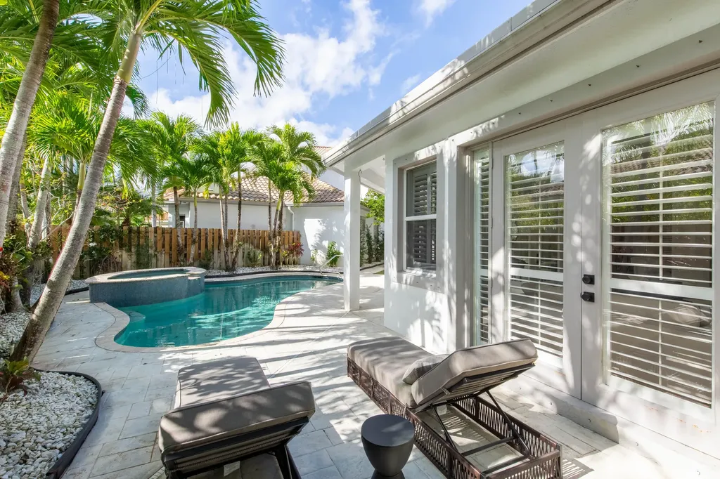 2443 Players Court Wellington FL 33414