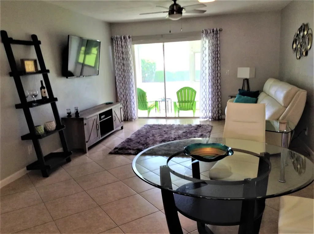 2509 Dudley Drive W West Palm Beach FL 33415