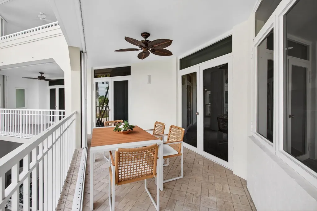 300 SE 5th Avenue Boca Raton FL 33432