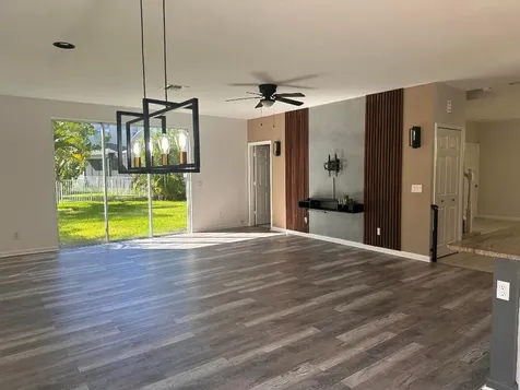 1452 NW Leonardo Circle Port St Lucie FL 34986