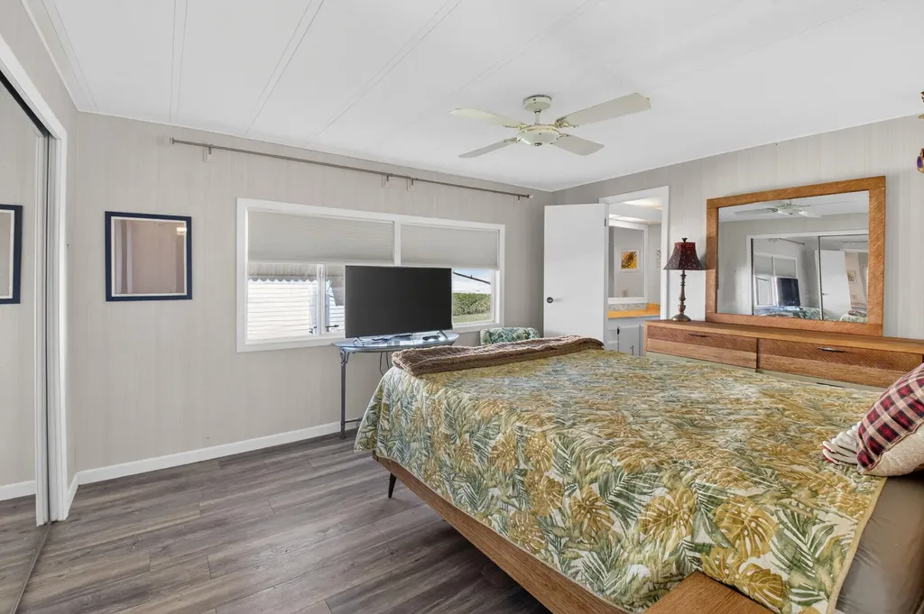 36001 Dron Bay Boynton Beach FL 33436