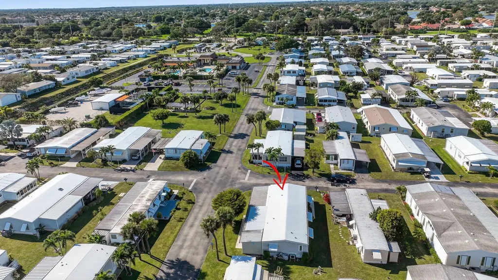 36001 Dron Bay Boynton Beach FL 33436