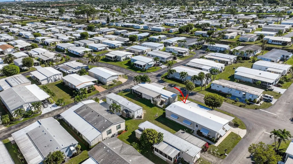 36001 Dron Bay Boynton Beach FL 33436