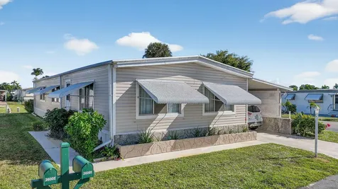 36001 Dron Bay Boynton Beach FL 33436