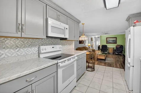 36001 Dron Bay Boynton Beach FL 33436