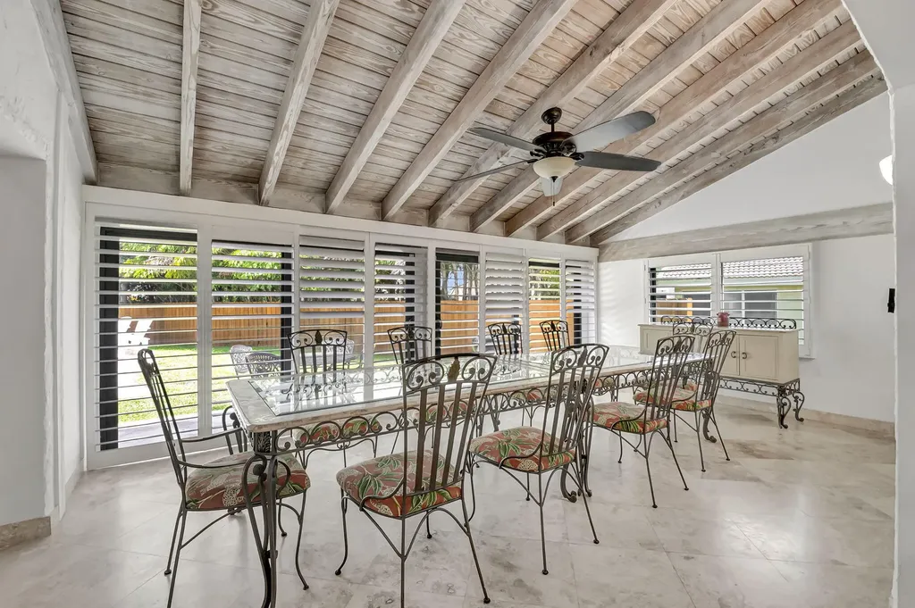 804 Foxpointe Circle Delray Beach FL 33445