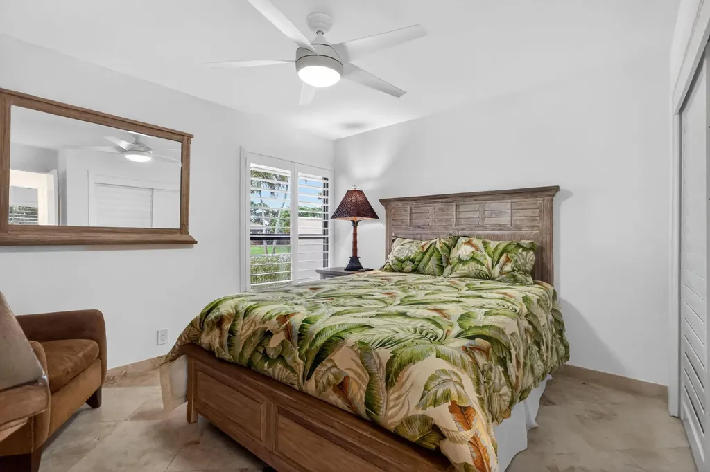 804 Foxpointe Circle Delray Beach FL 33445