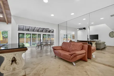 804 Foxpointe Circle Delray Beach FL 33445
