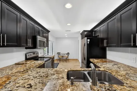 804 Foxpointe Circle Delray Beach FL 33445