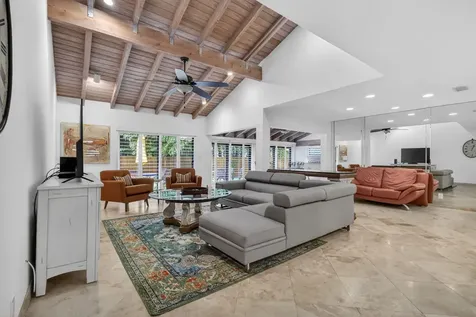 804 Foxpointe Circle Delray Beach FL 33445