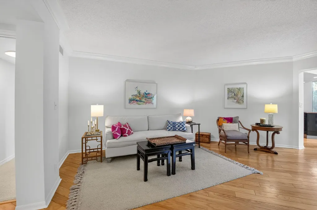 100 SE 5th Avenue Boca Raton FL 33432