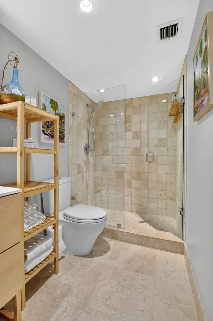 100 SE 5th Avenue Boca Raton FL 33432