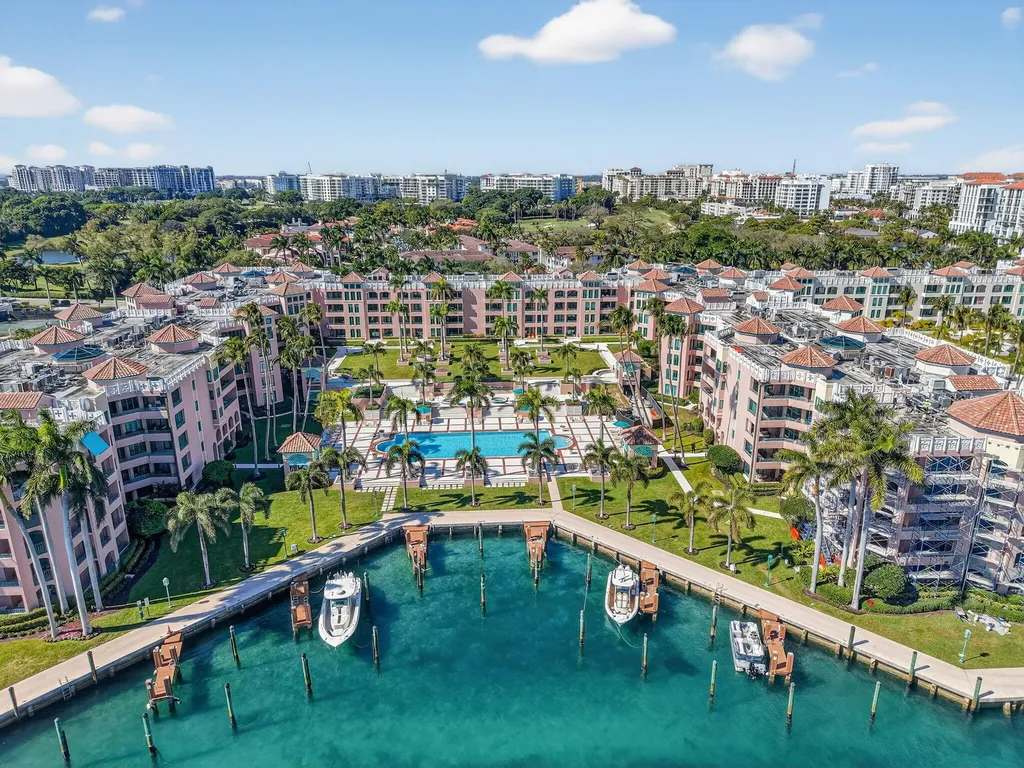 100 SE 5th Avenue Boca Raton FL 33432