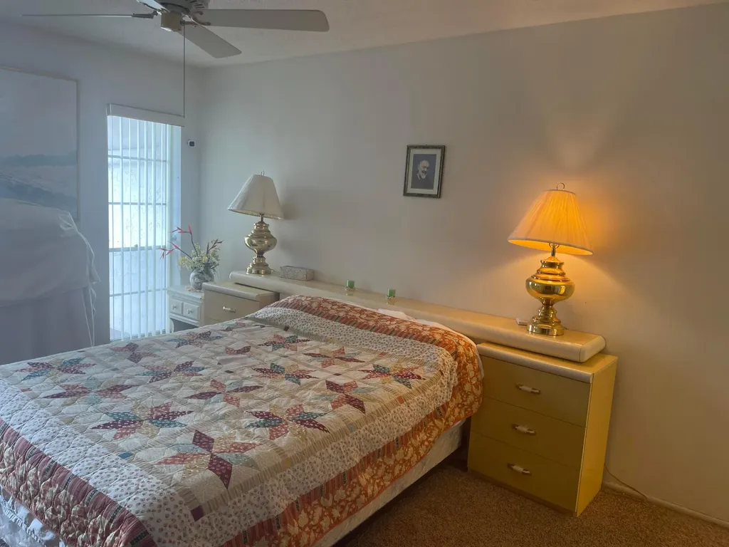 4 N Greenway Royal Palm Beach FL 33411