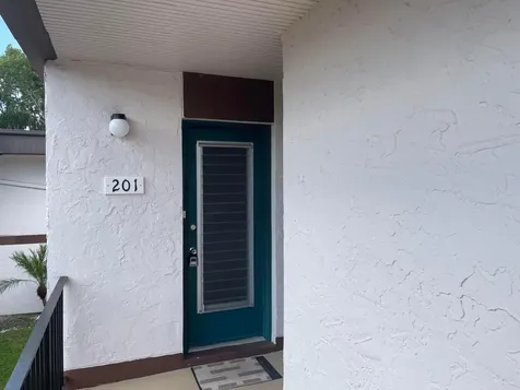 4 N Greenway Royal Palm Beach FL 33411