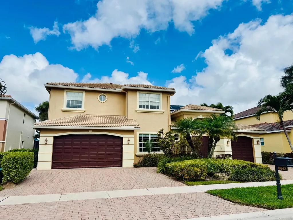 9843 Via Amati Lake Worth FL 33467