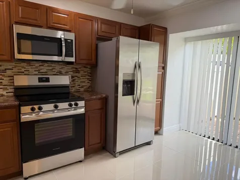 4821 NW 22nd Street Coconut Creek FL 33063