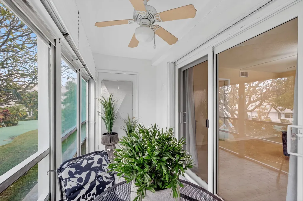 2050 NE 39th Street Lighthouse Point FL 33064