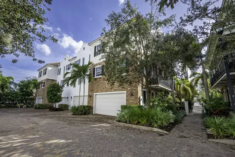 112 S Cannery Row Circle Delray Beach FL 33444