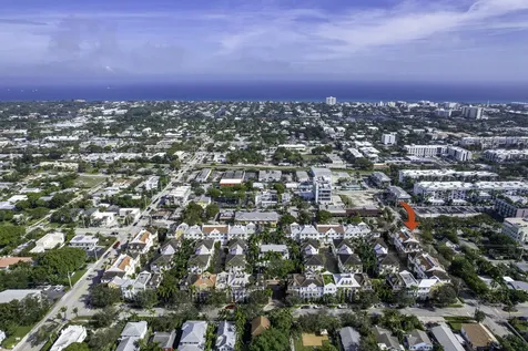 112 S Cannery Row Circle Delray Beach FL 33444